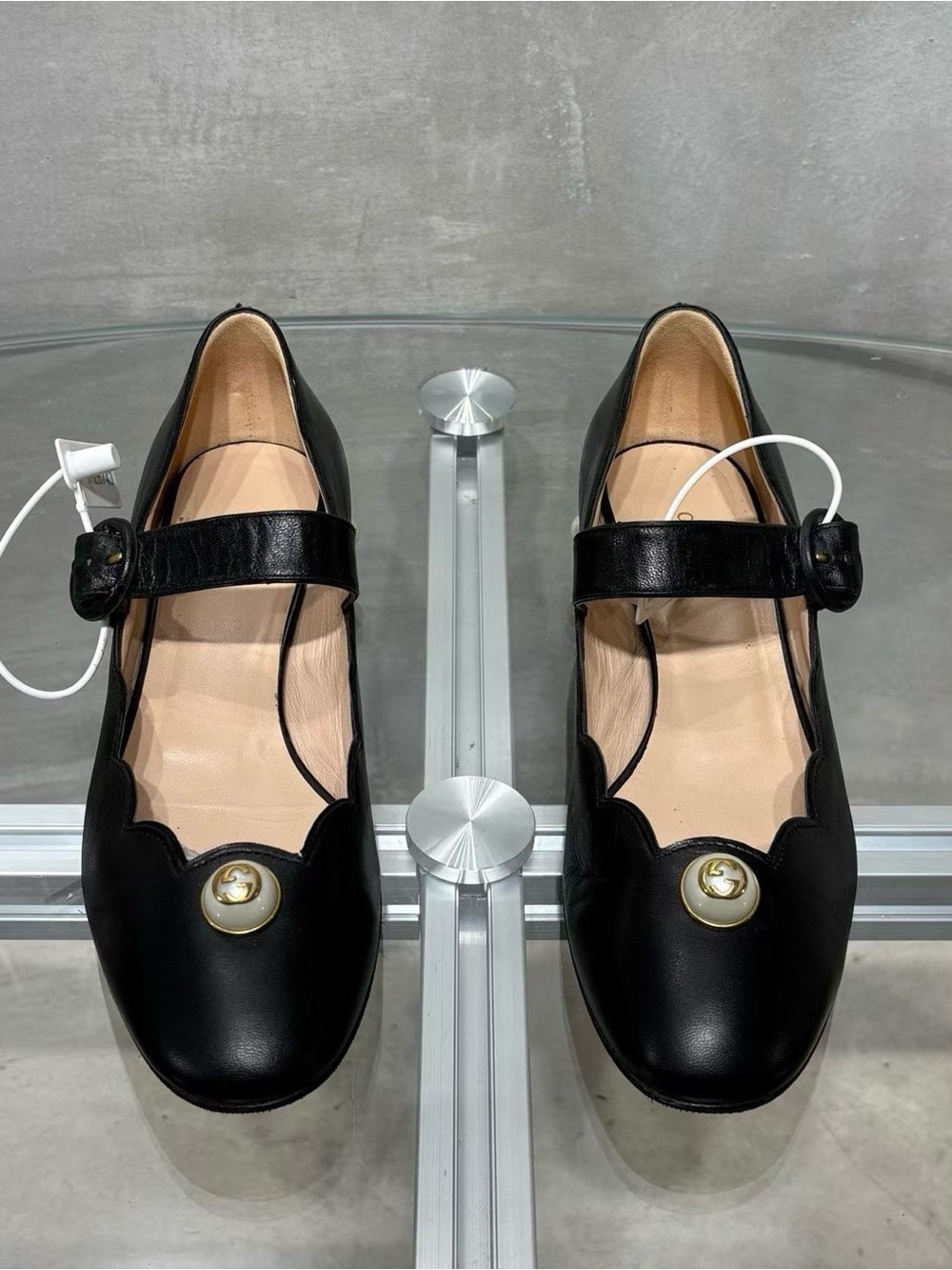 Gucci Black Leather Mary Jane Flats with Gold Interlocking G